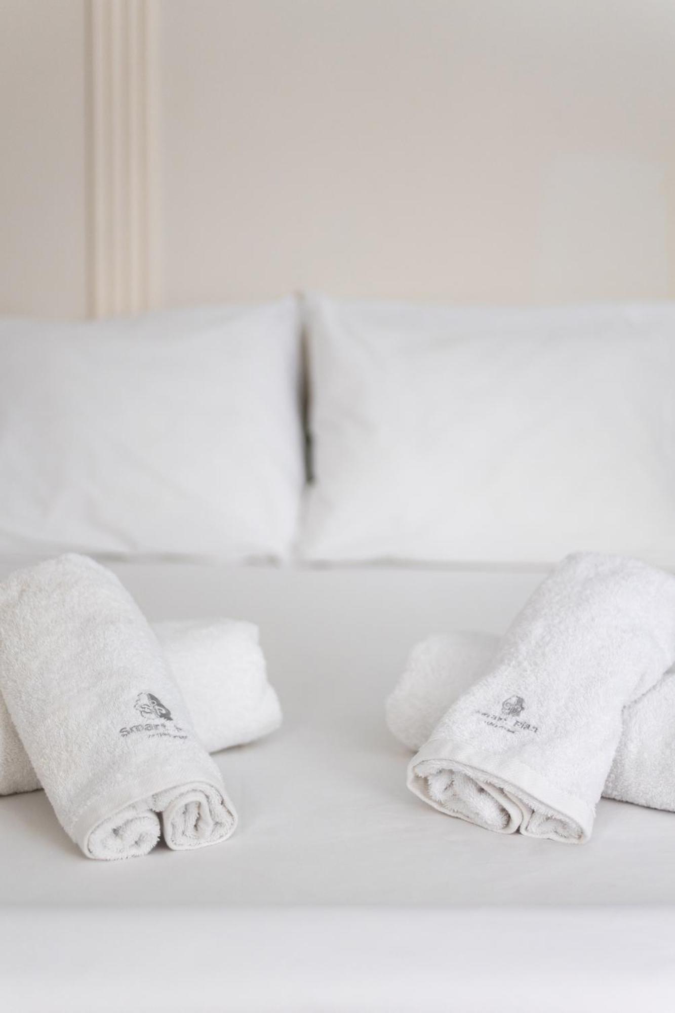 Harmonia Minimal Apartments テッサロニキ エクステリア 写真